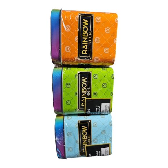 Rainbow High Tins Full Set Of All Six Contains 1 charm, 1 Wristlet, 2 Mag Card - Picture 6 of 8